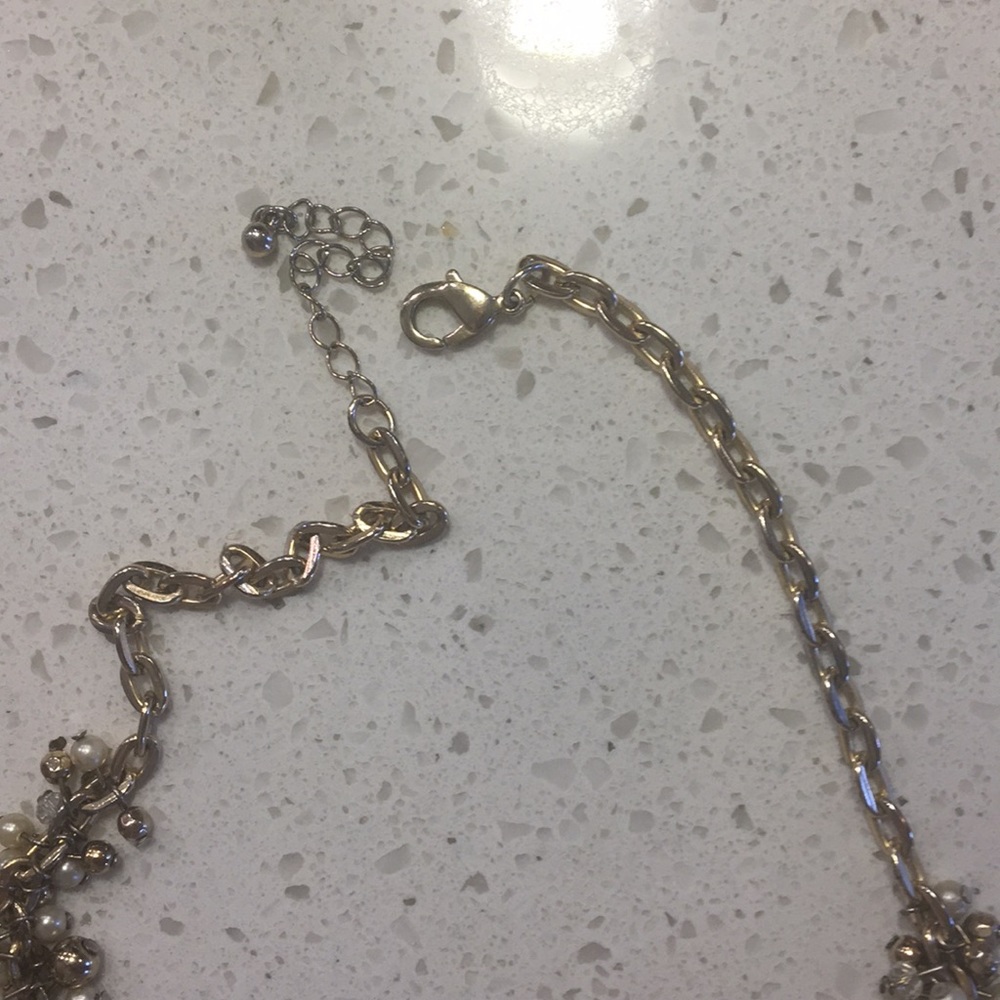 The Limited gold pearl necklace - Picture 4 of 4